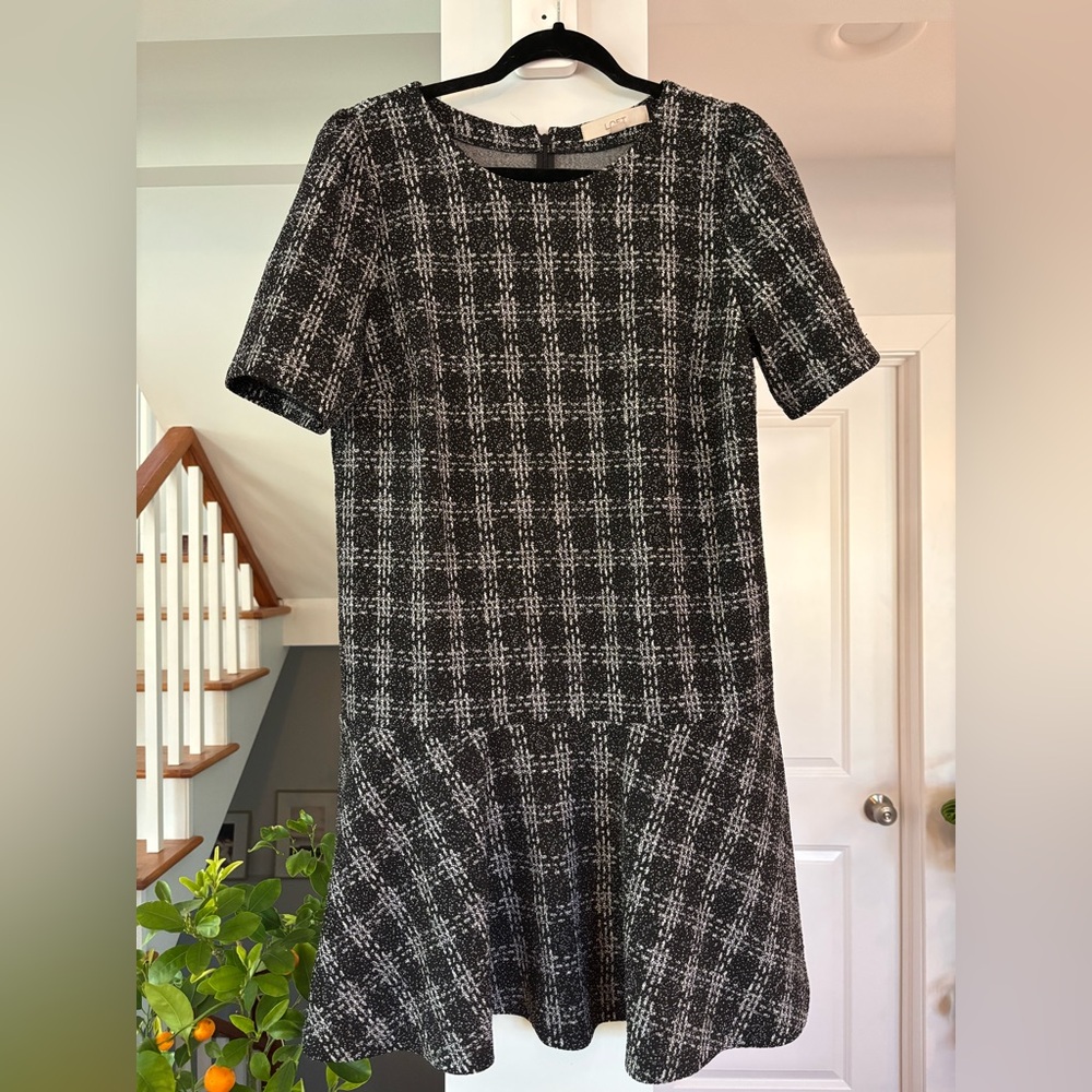 LOFT - Short sleeve work dress - Size Large